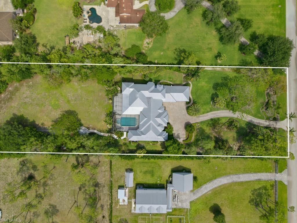 7051 Hunters Rd , Naples, FL 34109 Photo