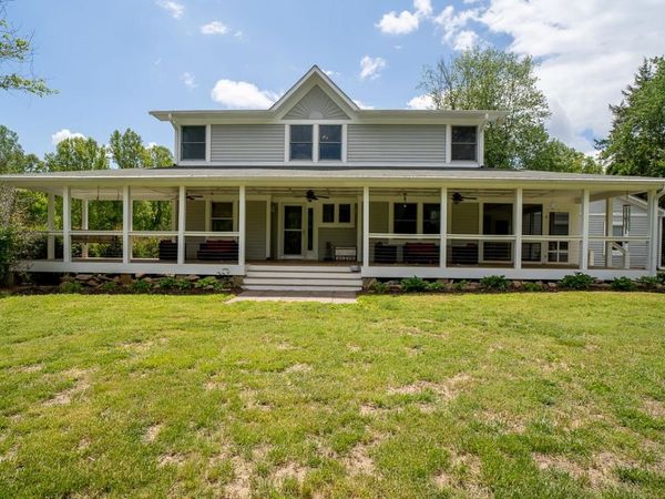 6070 FREDERICKSBURG RD, BARBOURSVILLE, VA 22923