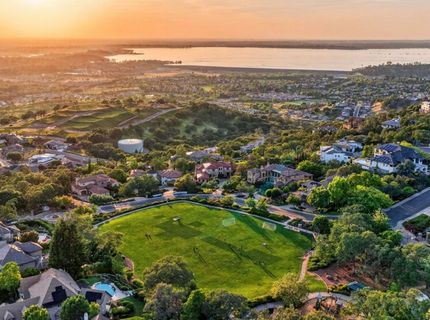 Julie Ann Way, El Dorado Hills, CA 95762 Photo