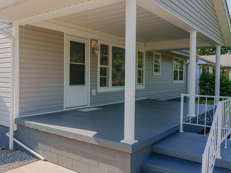 375 Kingston Pike , Circleville, OH 43113 Photo 4