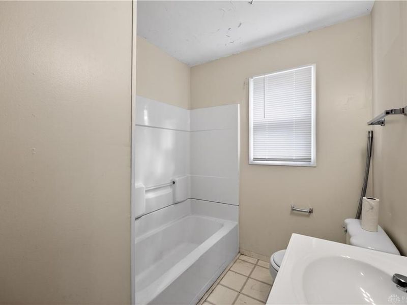 842 Kolping Avenue, Dayton, OH 45410 Photo 22