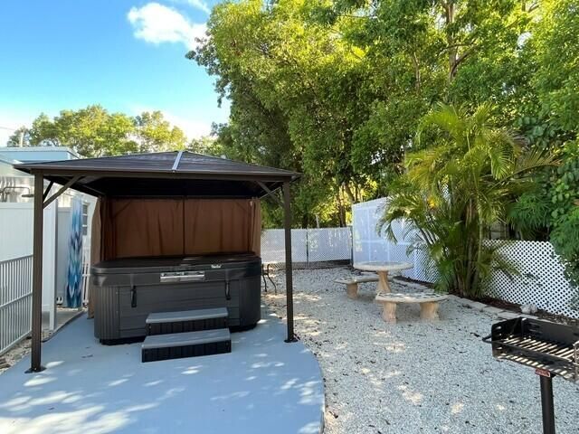 17 Pompano Avenue, Key Largo, FL 33037 Photo