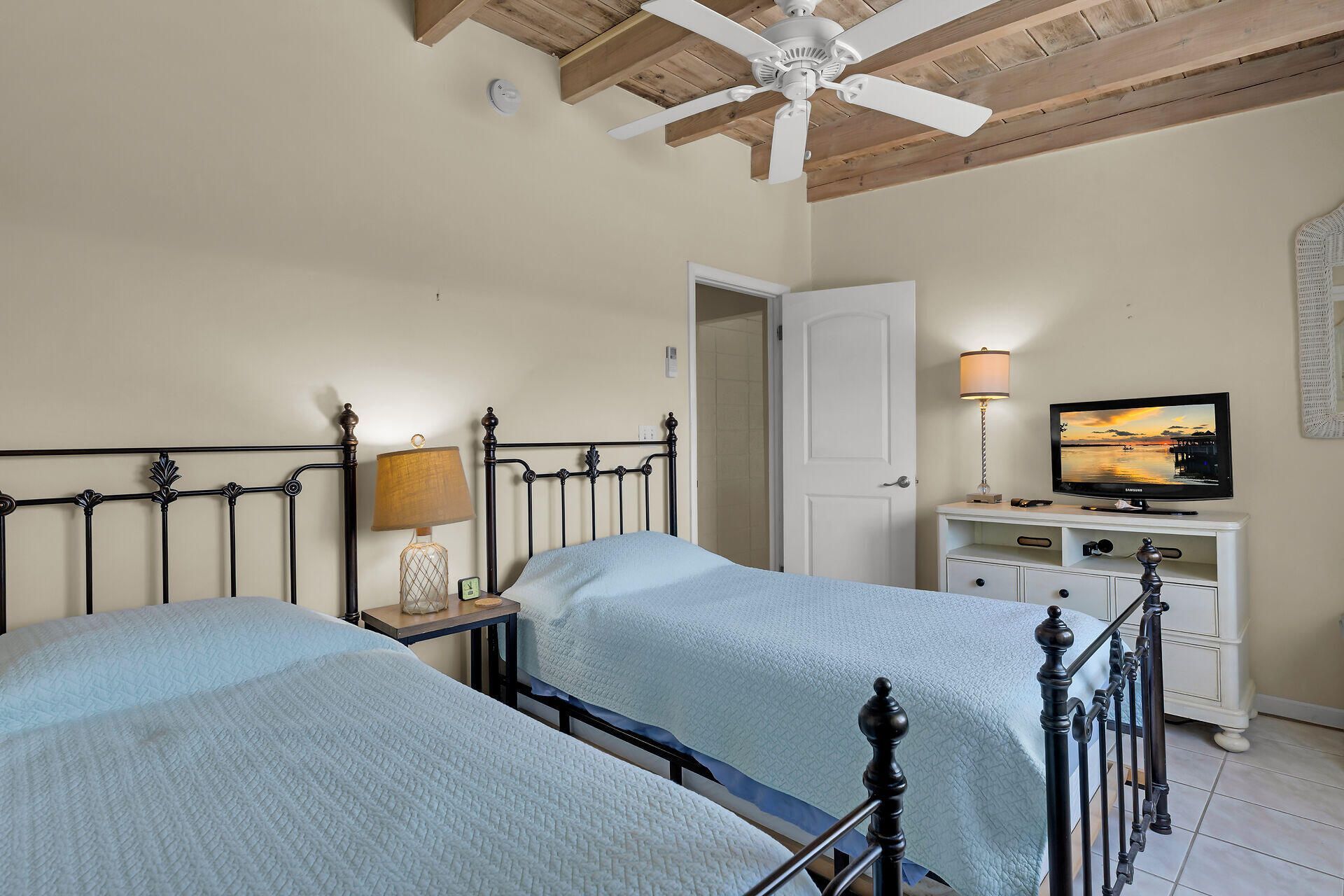 191 5th Street, Key Colony, FL 33051 Photo