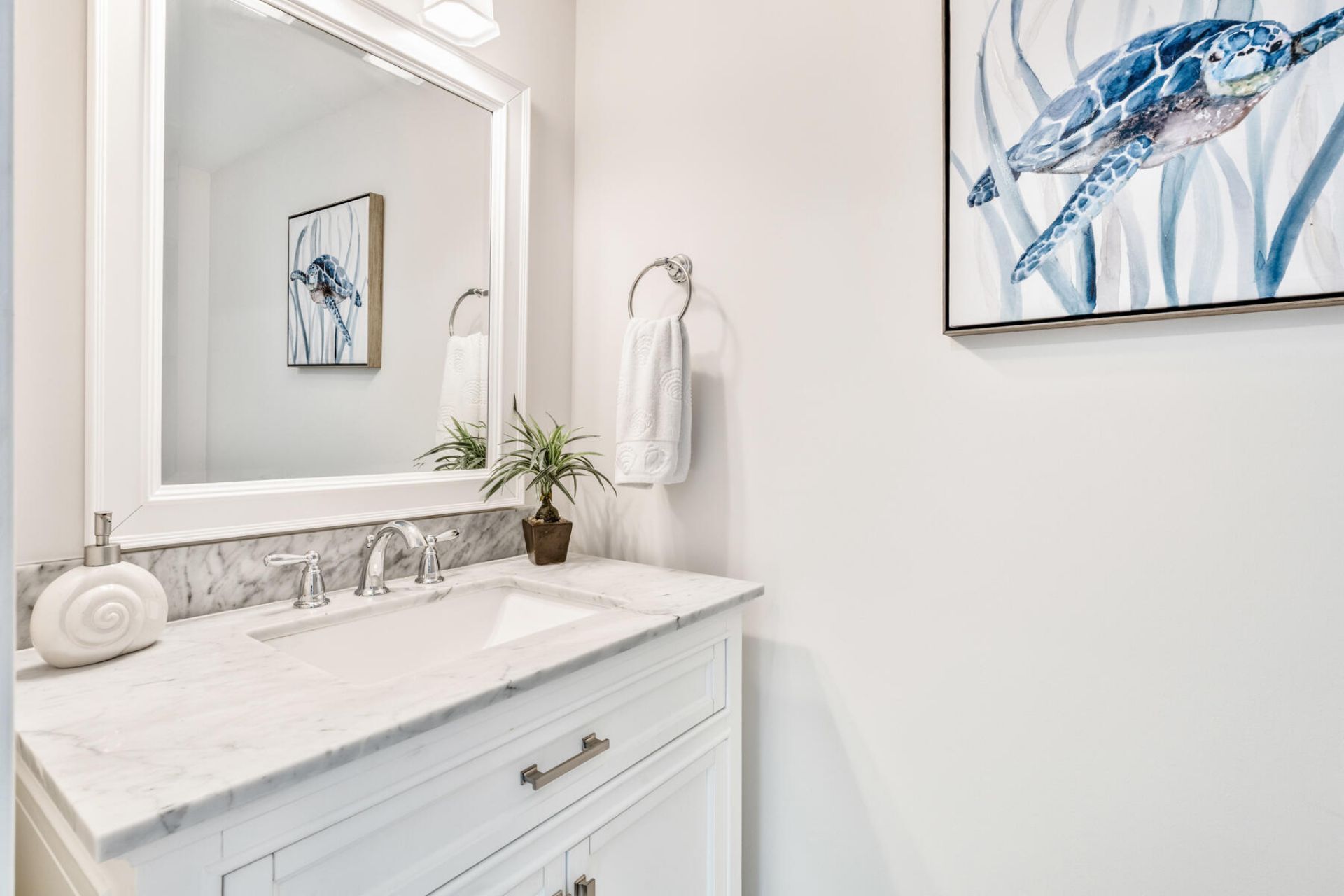 101 Gulfview Drive, Unit 204 &, Islamorada, FL 33036 Photo