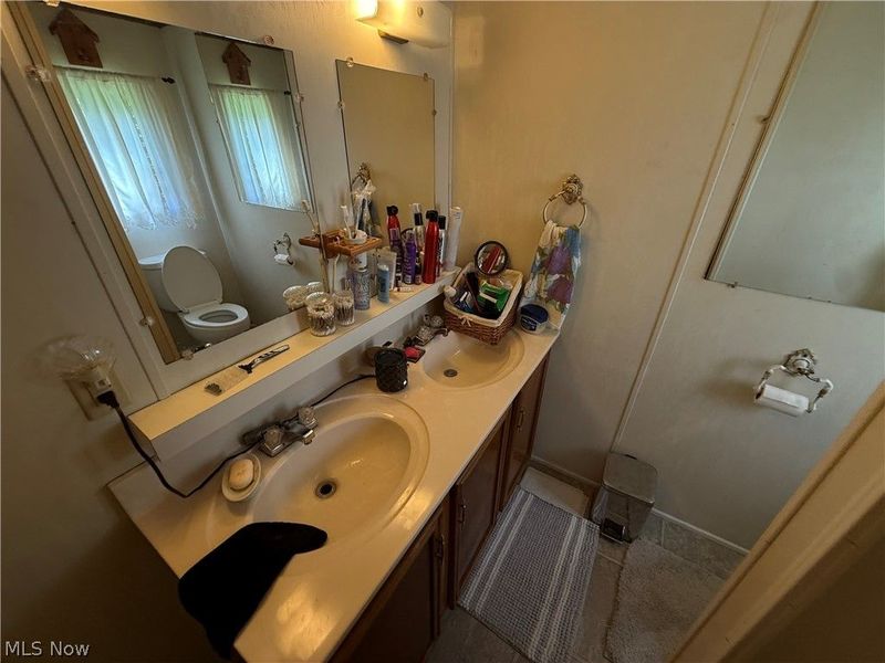 7397 Hawkins Hollow Road SW, Stone Creek, OH 43840 Photo 16