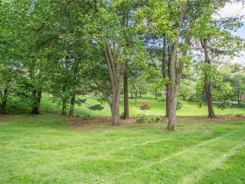 2810 Brentwood Close Street NW, Canton, OH 44708 Photo 45