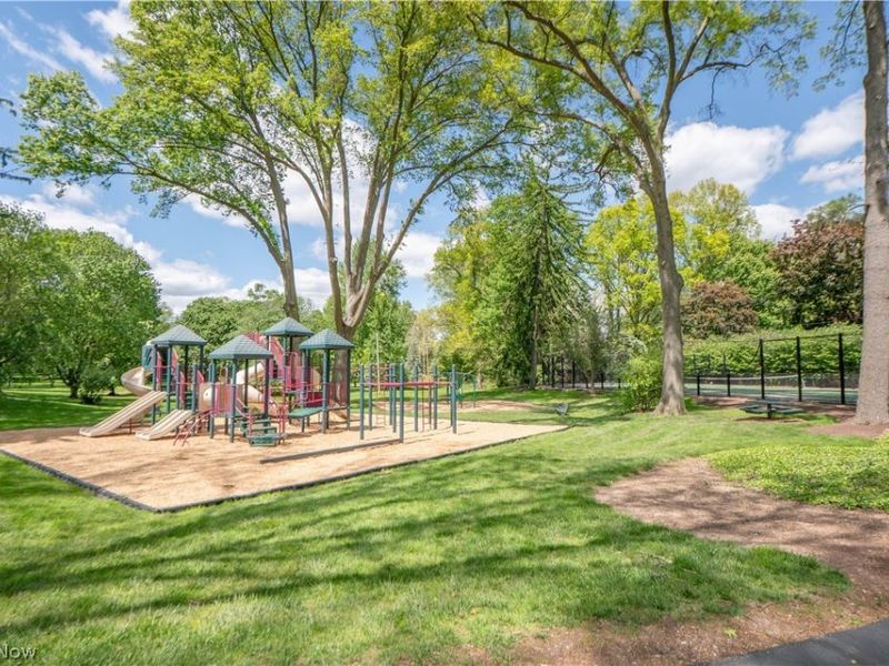2810 Brentwood Close Street NW, Canton, OH 44708 Photo 46