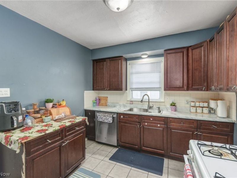 1631 Cohassett Avenue, Lakewood, OH 44107 Photo 31