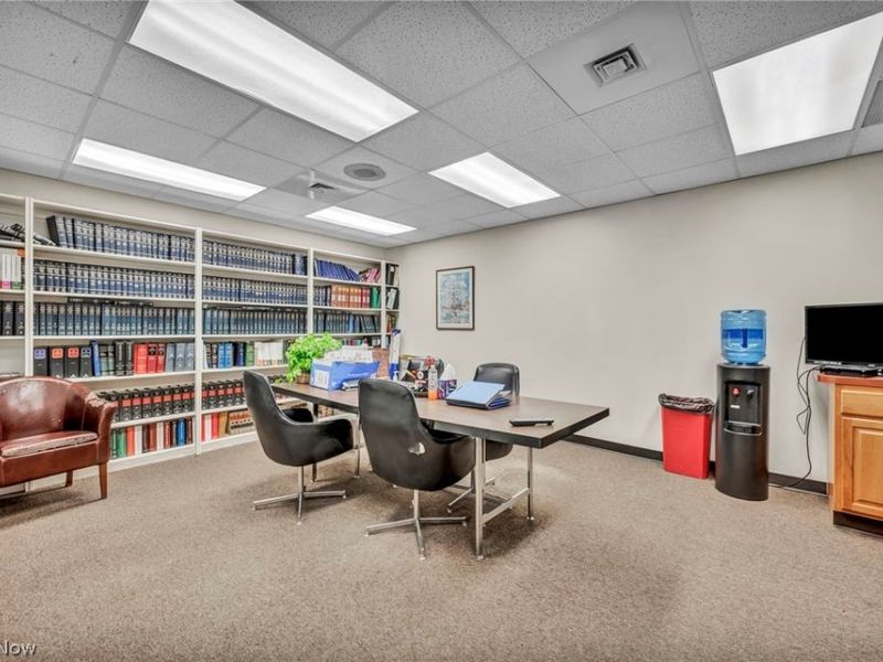520 Broadway, Lorain, OH 44052 Photo 24