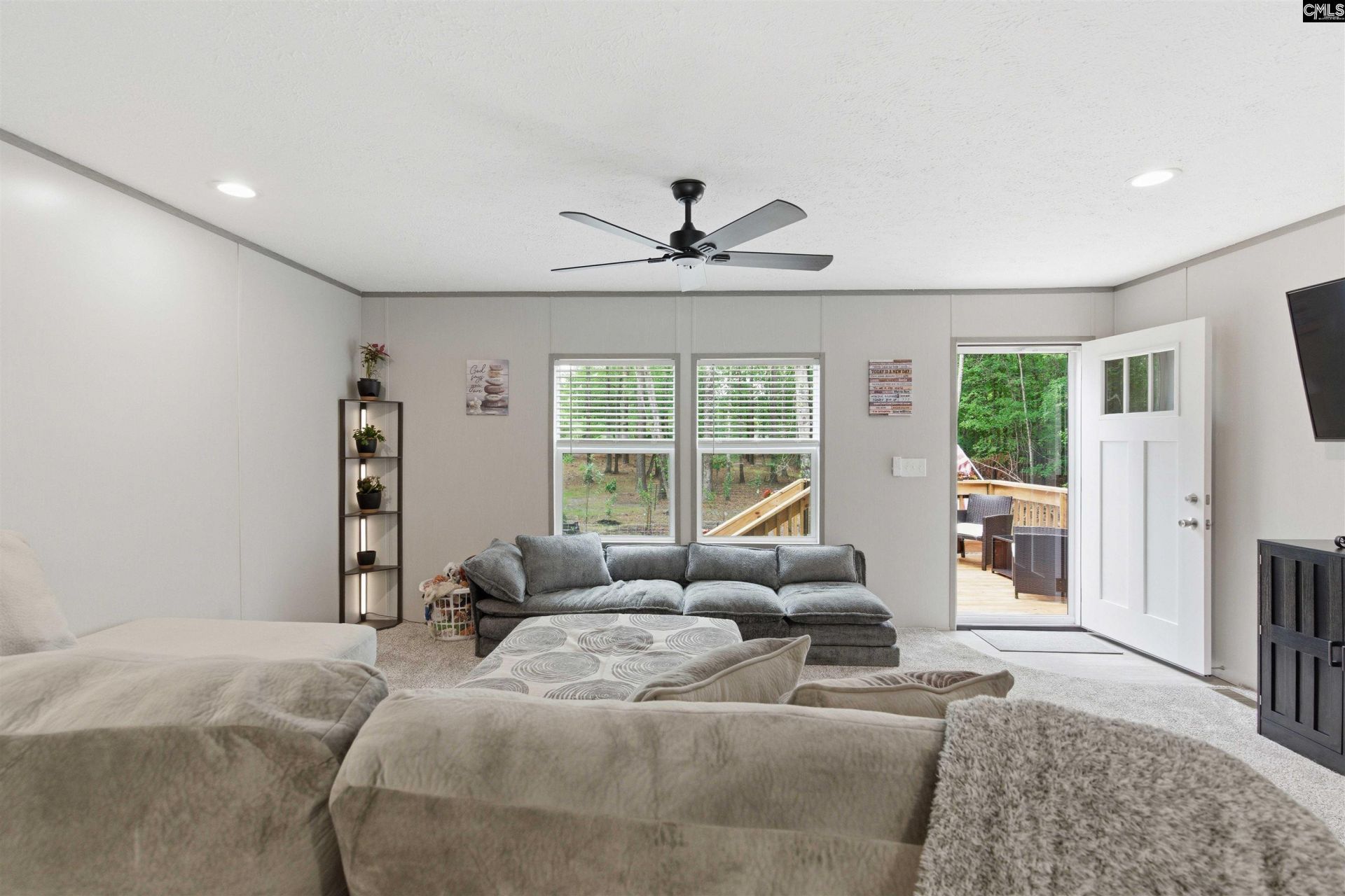 1207 Edmonds Way  Photo 17