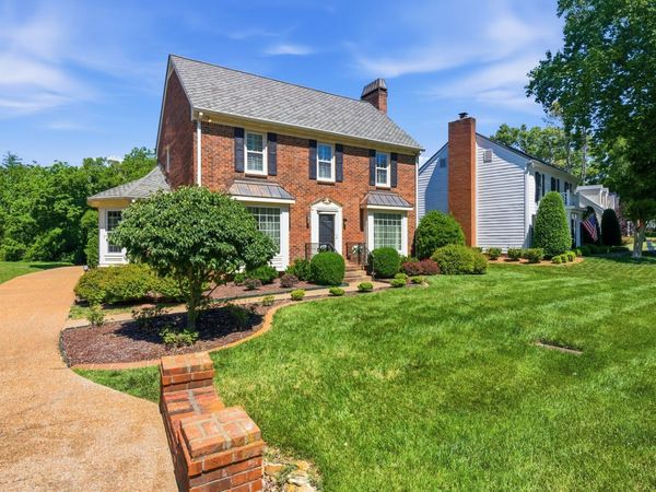 166 Cottonwood Dr , Franklin, TN 37069