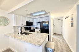 5308 N Ocean Blvd. photo 4