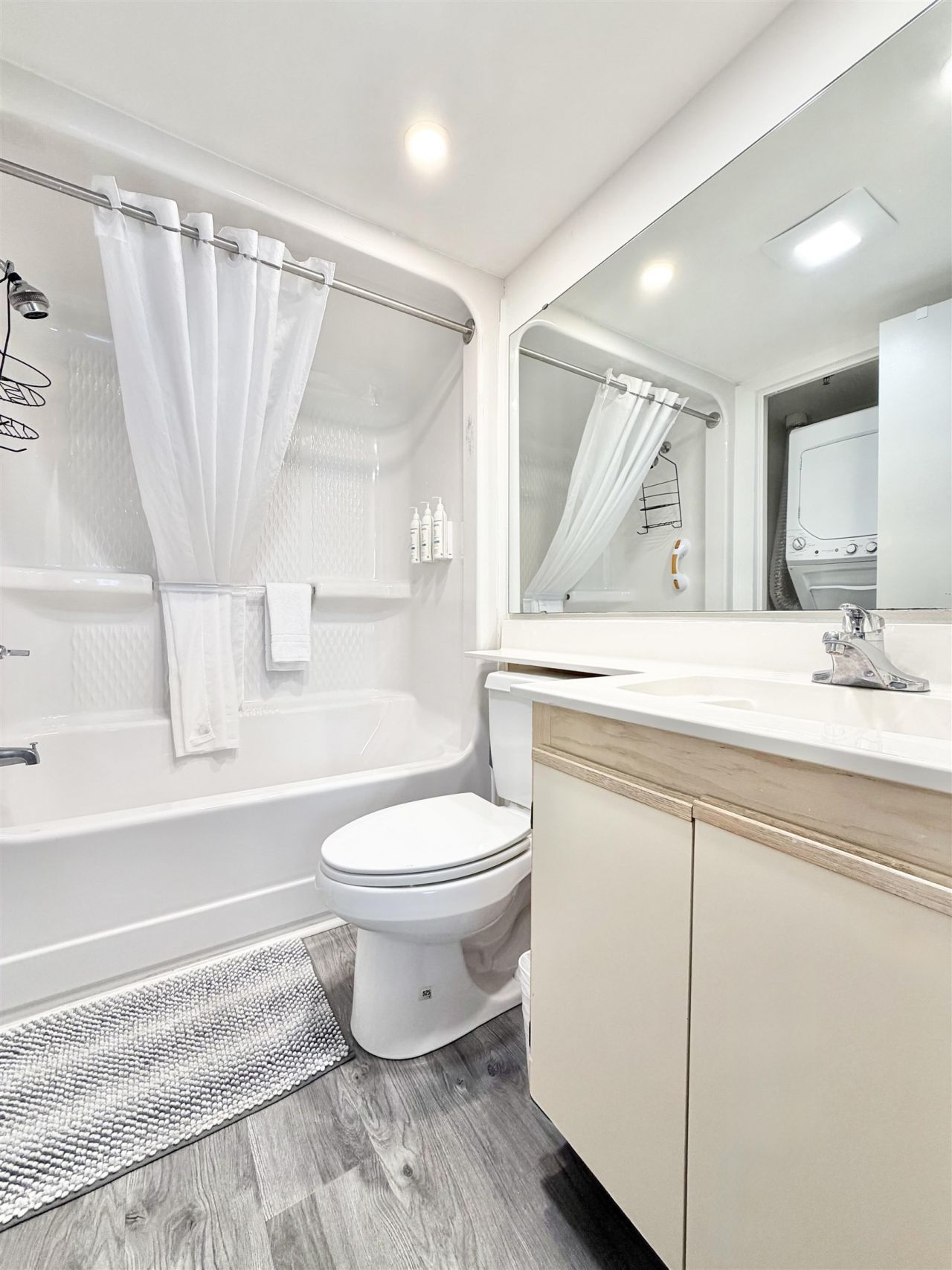 5308 N Ocean Blvd. Photo 9