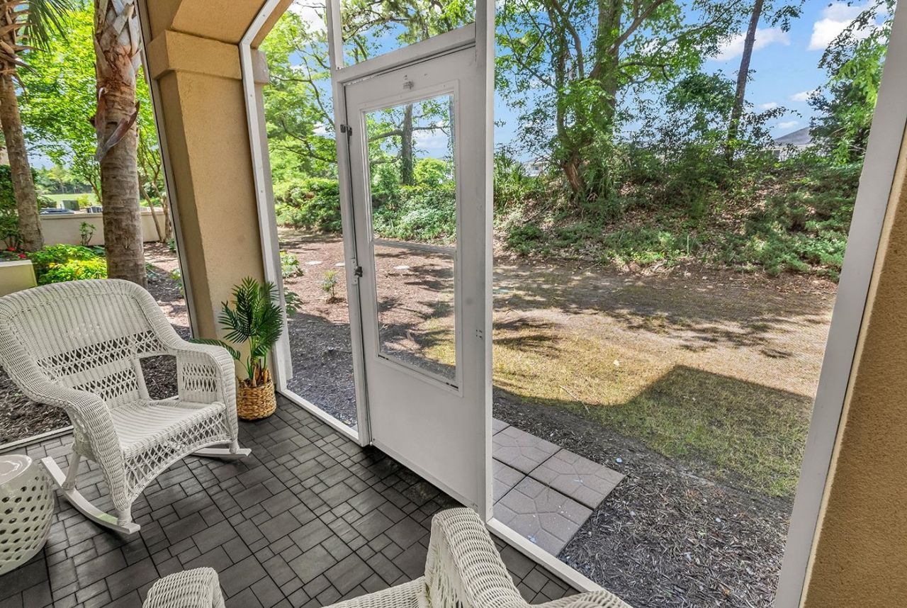 2180 Waterview Dr. Photo 32