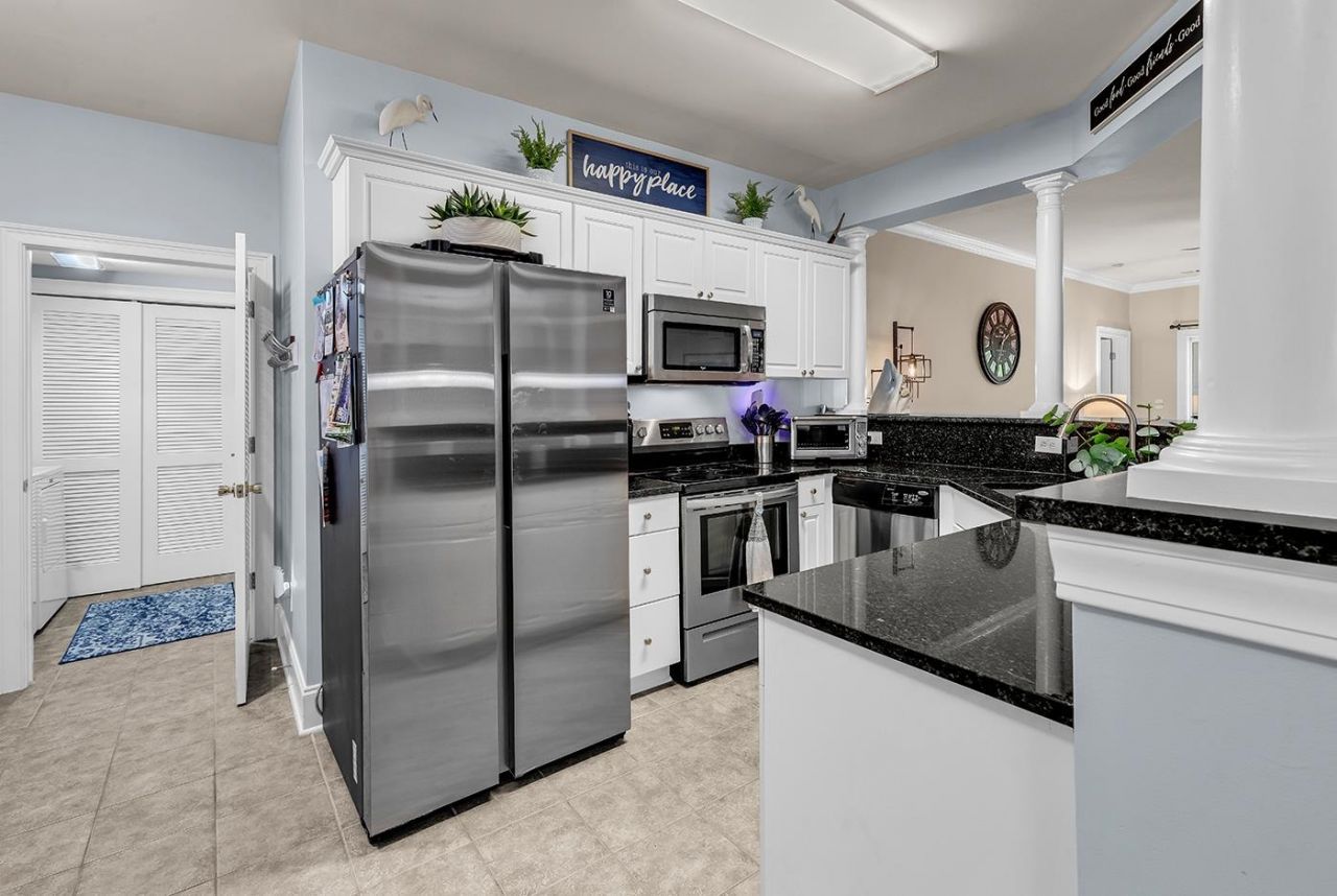 2180 Waterview Dr. Photo 5