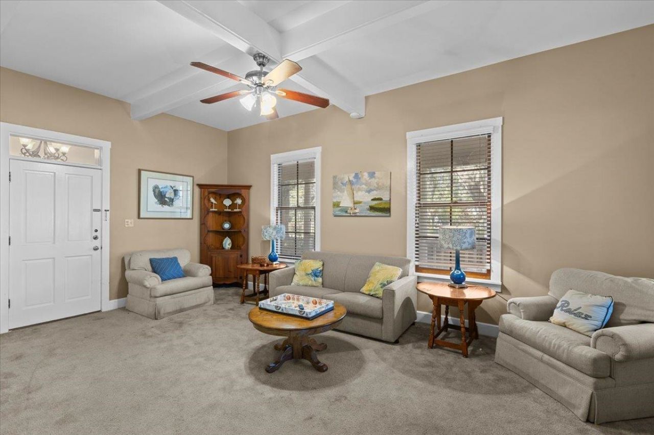 233 NE Maggie Circle , Steinhatchee, FL 32359 Photo