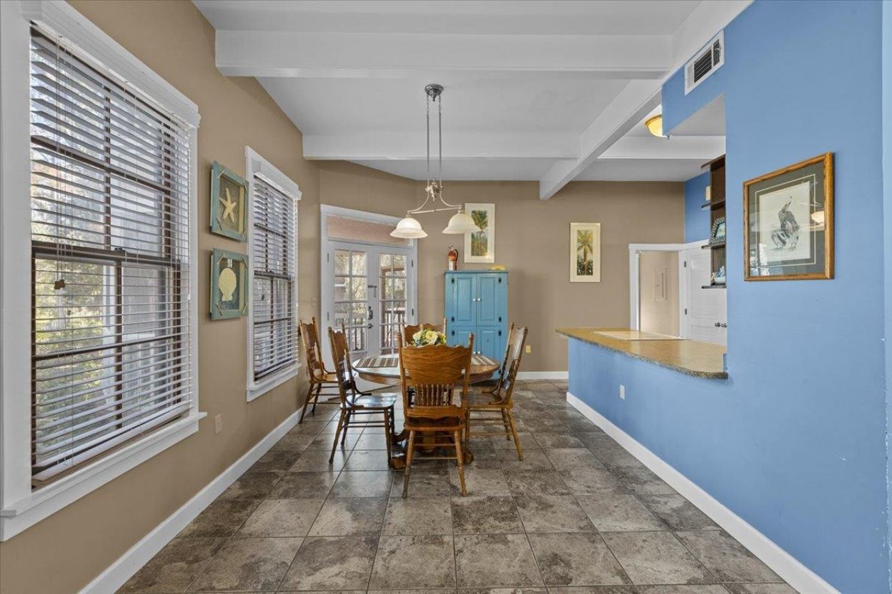 233 NE Maggie Circle , Steinhatchee, FL 32359 Photo