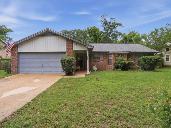 6704 ALAN A DALE Trail, Tallahassee, FL 32309
