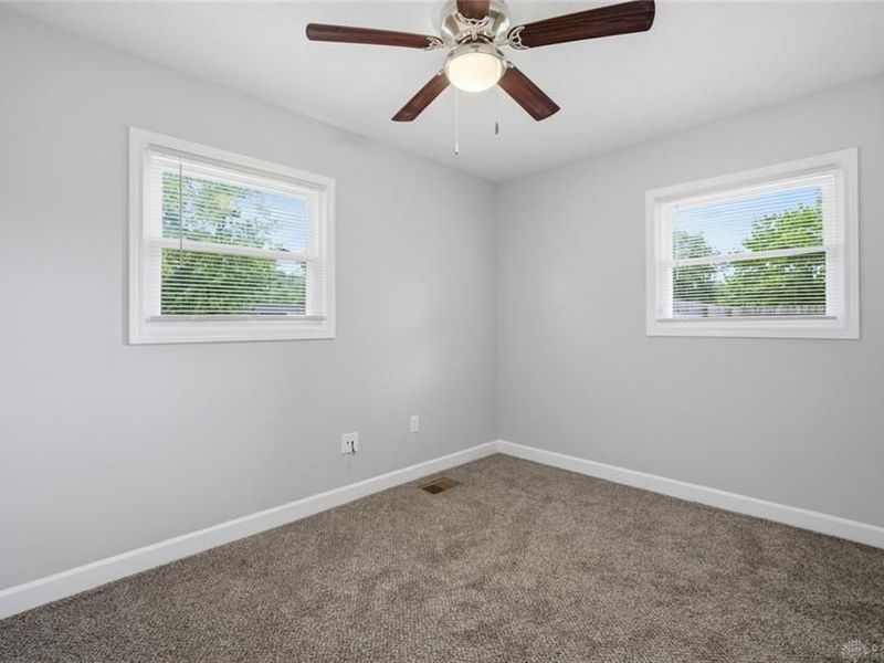 1189 Share Drive, Riverside, OH 45432 Photo 22