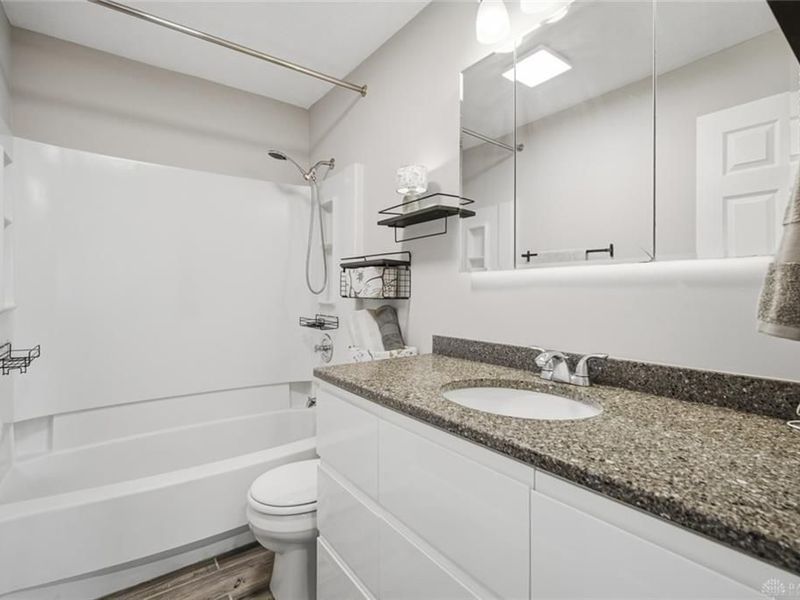 1189 Share Drive, Riverside, OH 45432 Photo 27