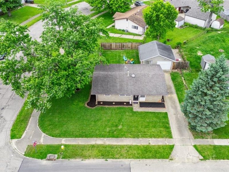 1189 Share Drive, Riverside, OH 45432 Photo 8