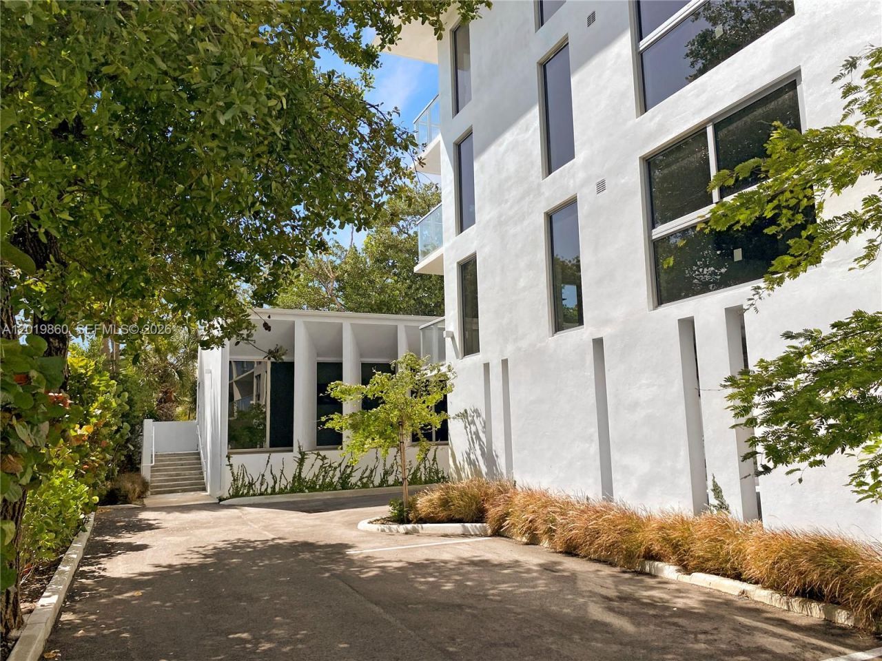 10250 Collins Avenue, Unit 407, Bal Harbour, FL 33154 Photo