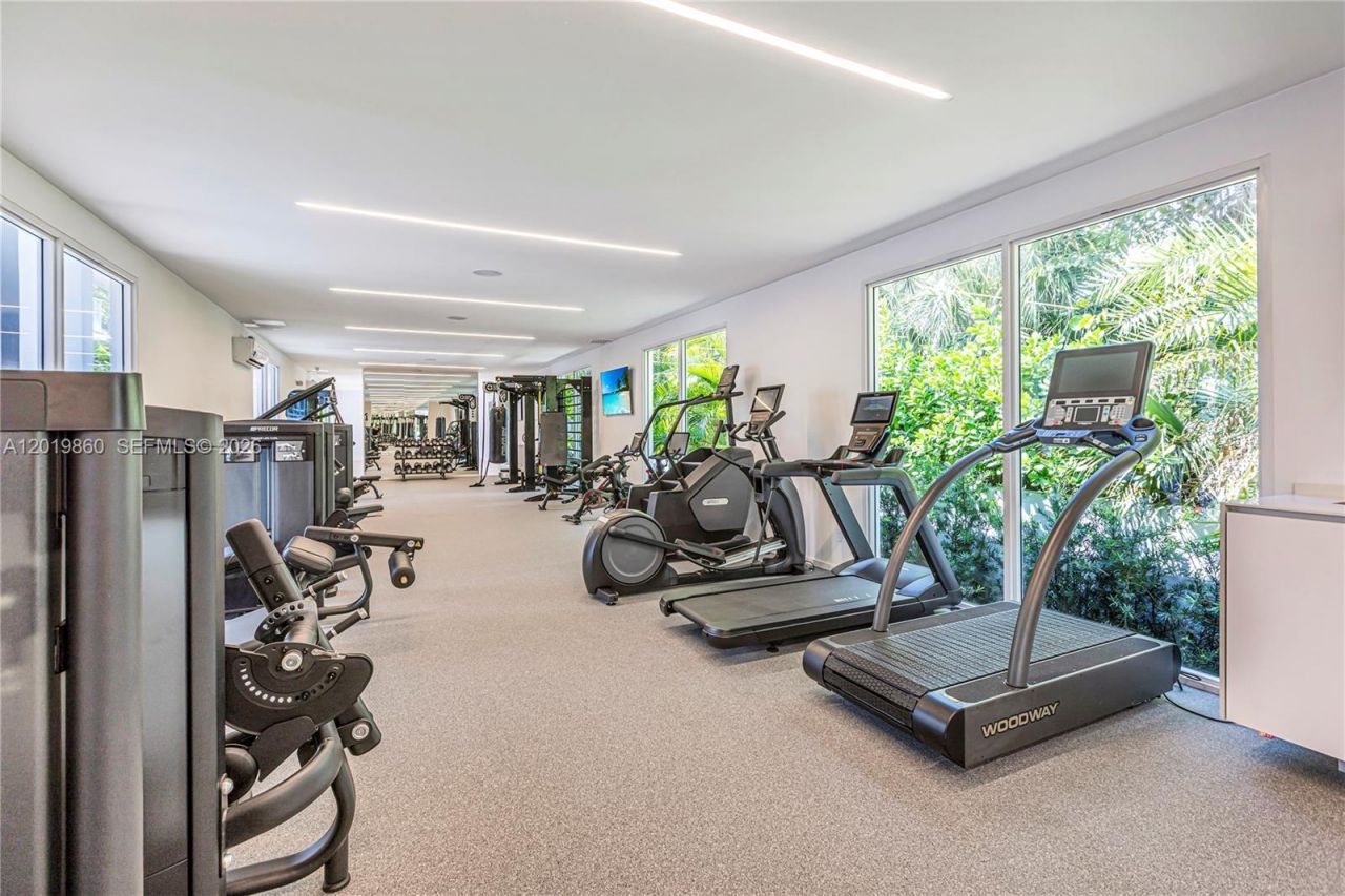 10250 Collins Avenue, Unit 407, Bal Harbour, FL 33154 Photo