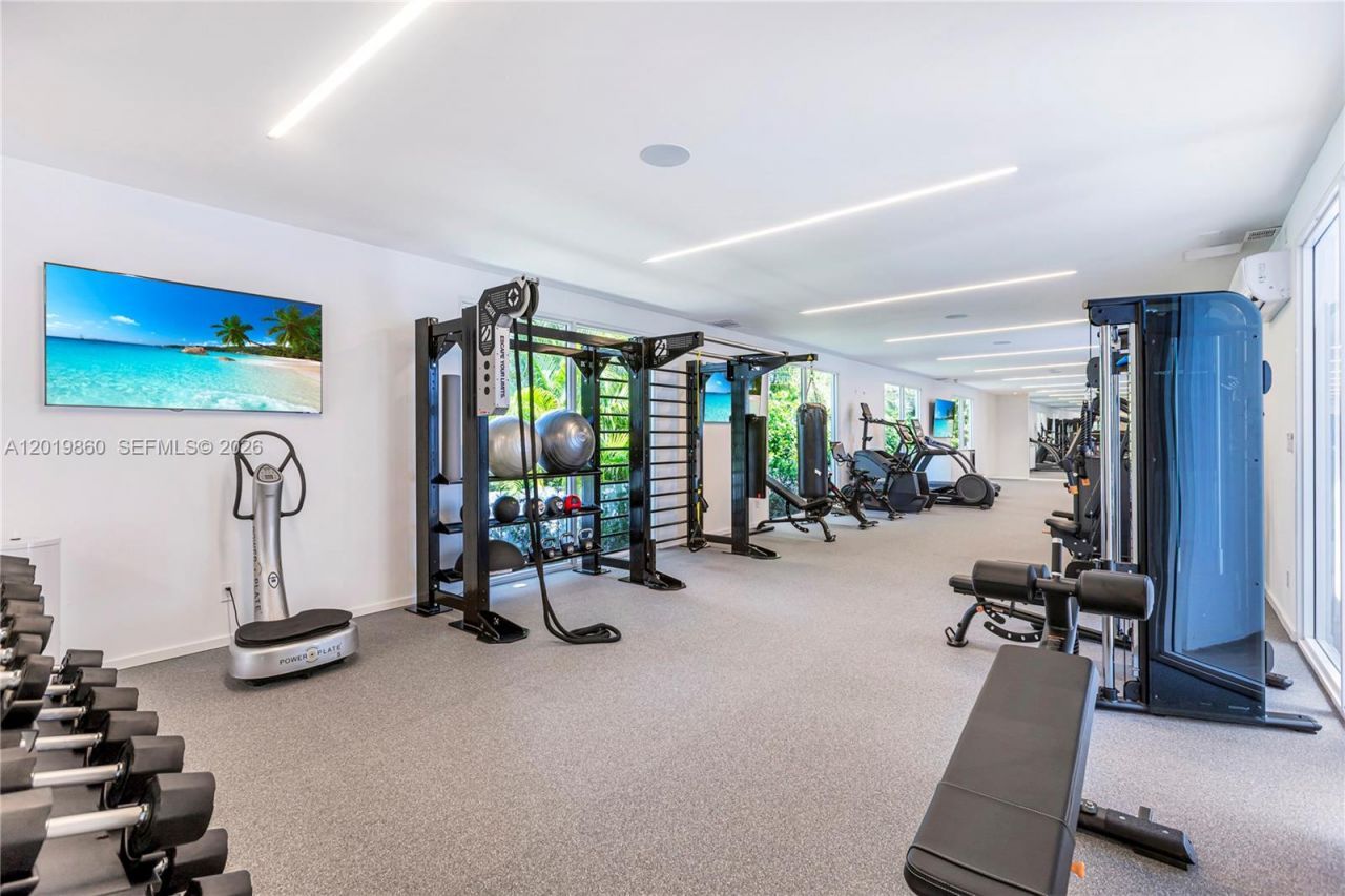 10250 Collins Avenue, Unit 407, Bal Harbour, FL 33154 Photo