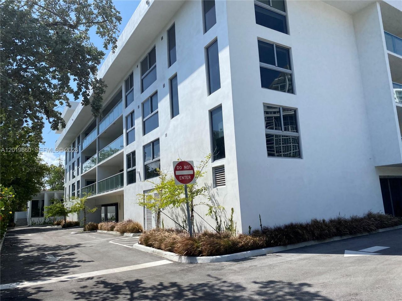 10250 Collins Avenue, Unit 407, Bal Harbour, FL 33154 Photo