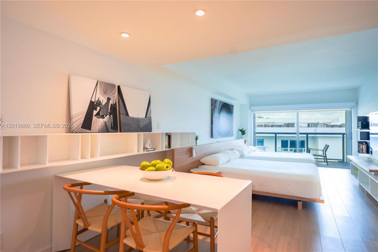 10250 Collins Avenue, Unit 407, Bal Harbour, FL 33154 Photo