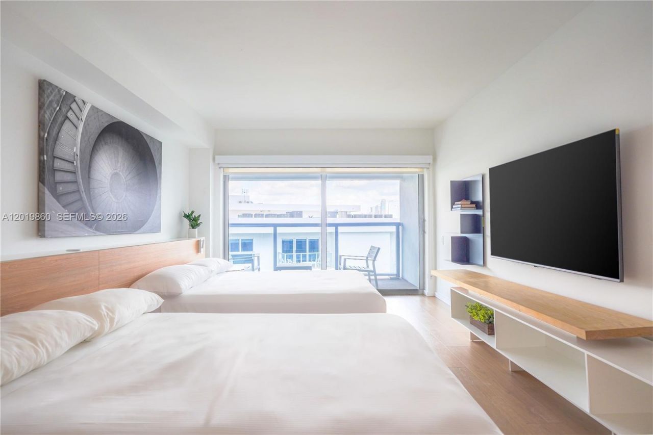 10250 Collins Avenue, Unit 407, Bal Harbour, FL 33154 Photo
