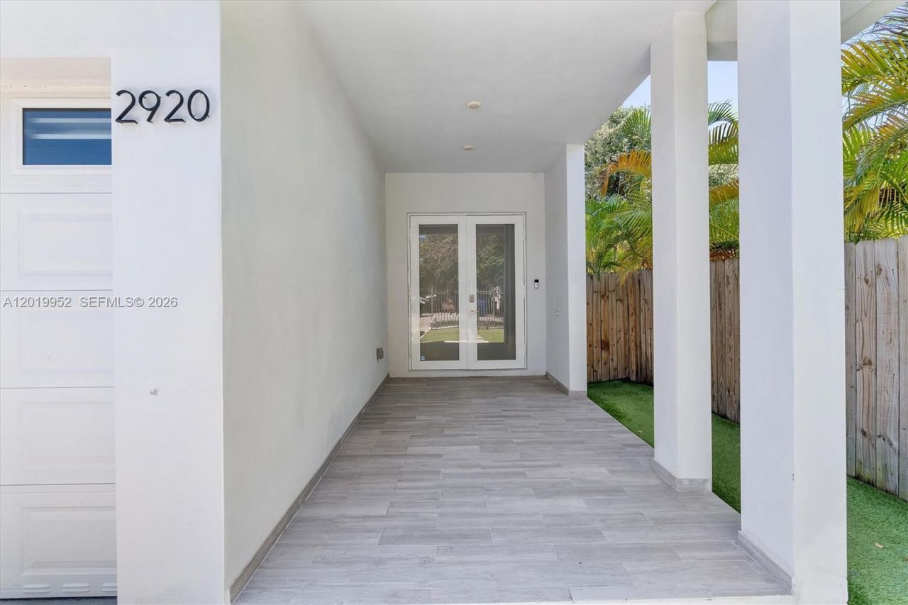 2920 SW 25th Ter, Unit B, Miami, FL 33133 Photo