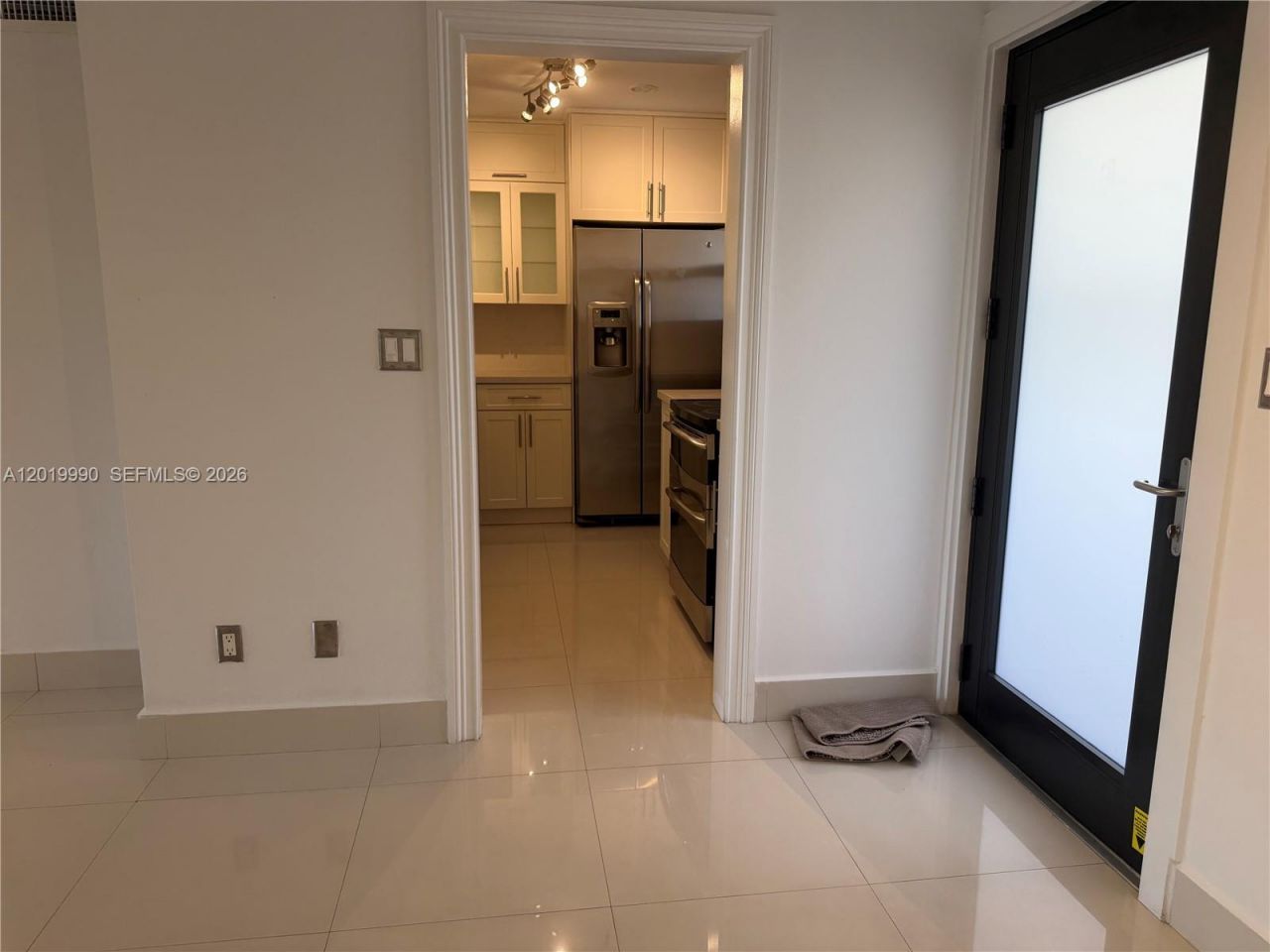 6855 Edgewater Dr, Unit 3DN, Coral Gables, FL 33133 Photo