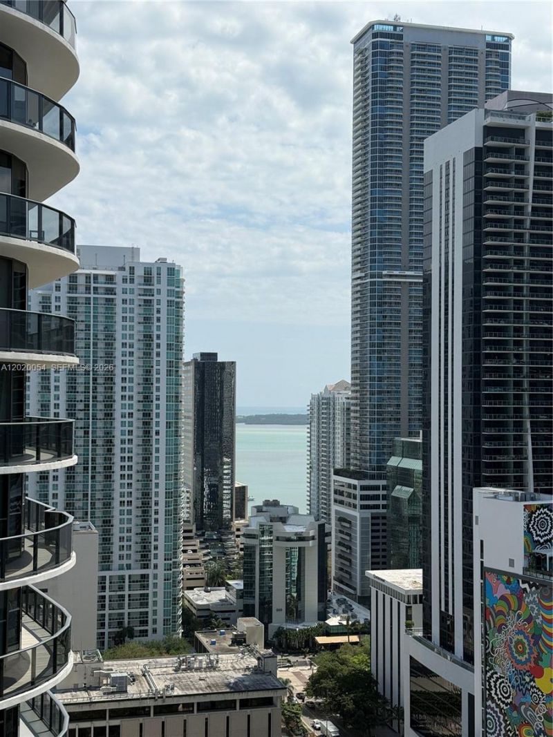 55 SW 9th St , Unit 2703, Miami, FL 33130 Photo