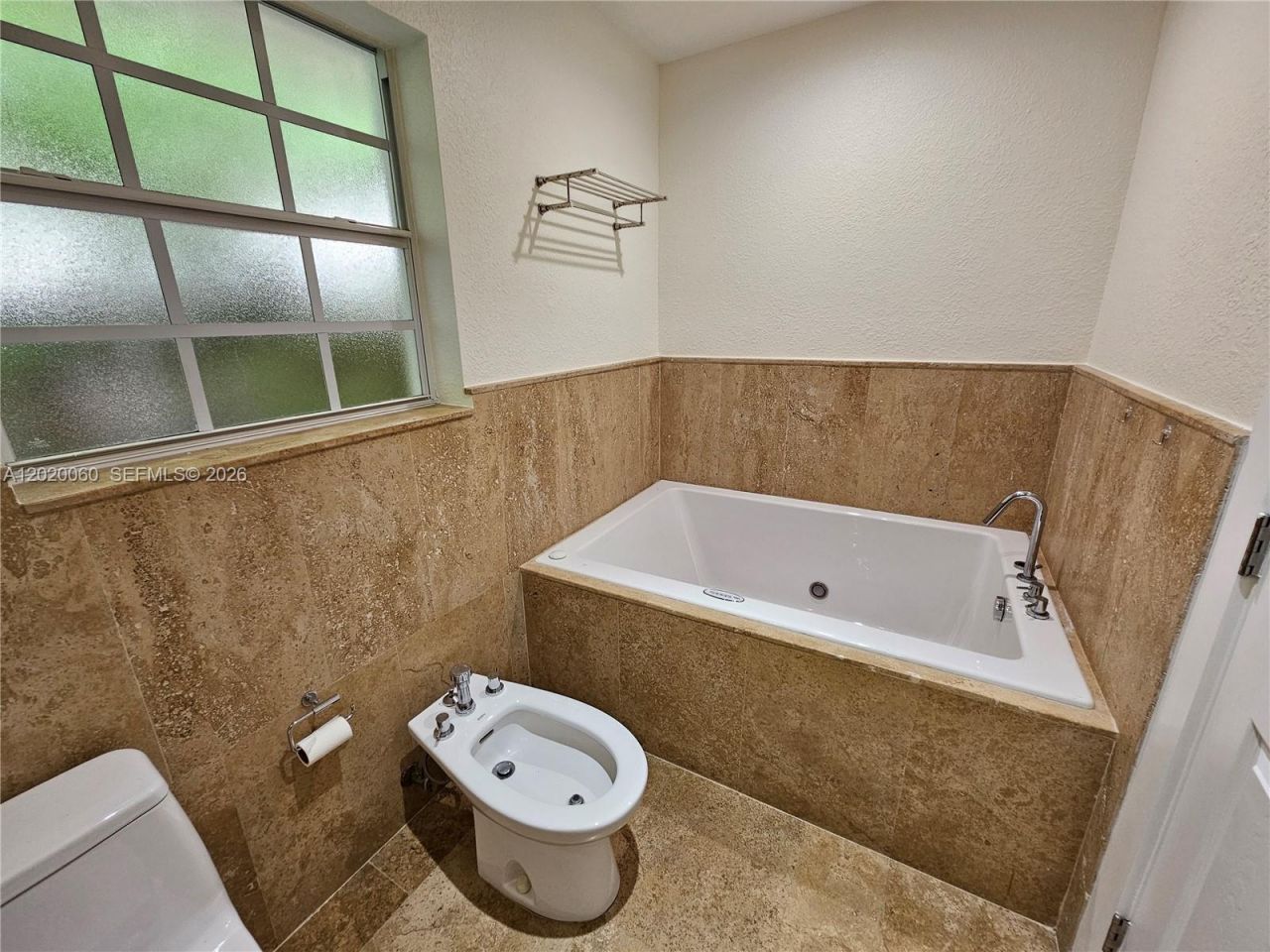 14001 Cypress Ct, Miami Lakes, FL 33014 Photo