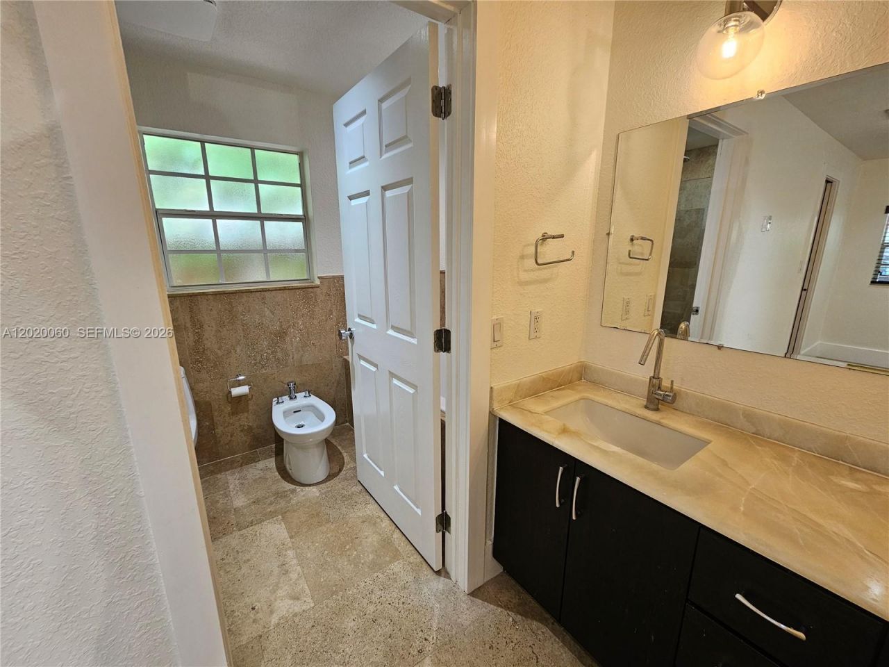 14001 Cypress Ct, Miami Lakes, FL 33014 Photo