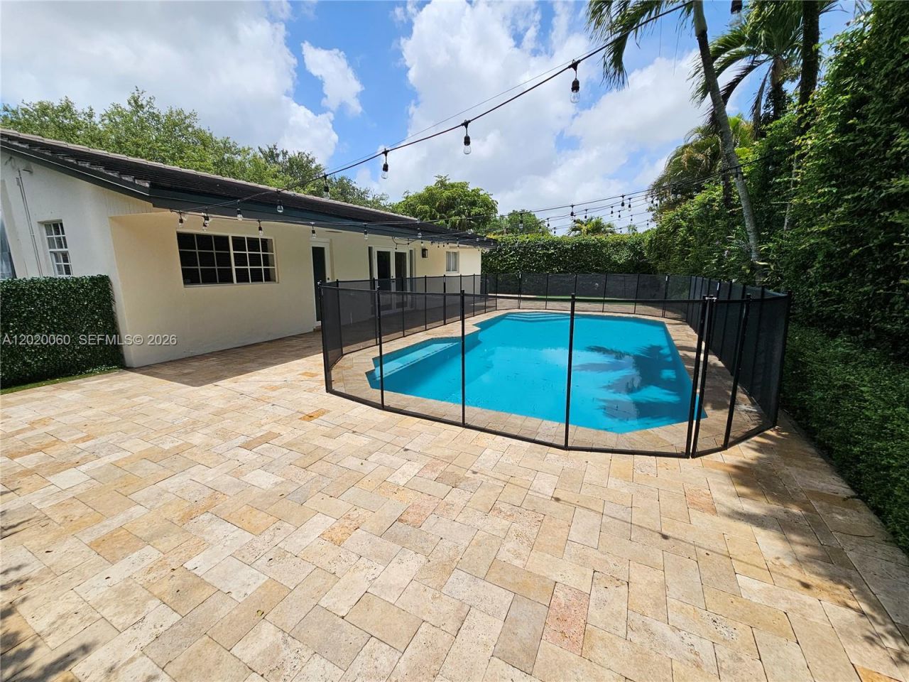 14001 Cypress Ct, Miami Lakes, FL 33014 Photo