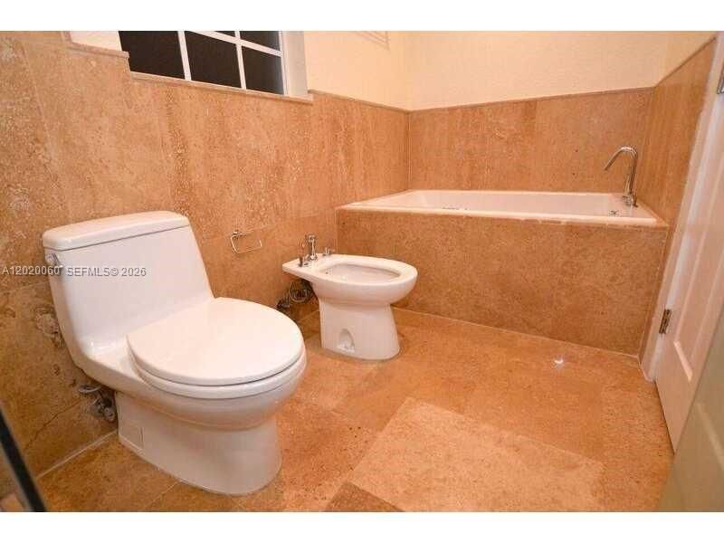 14001 Cypress Ct, Miami Lakes, FL 33014 Photo