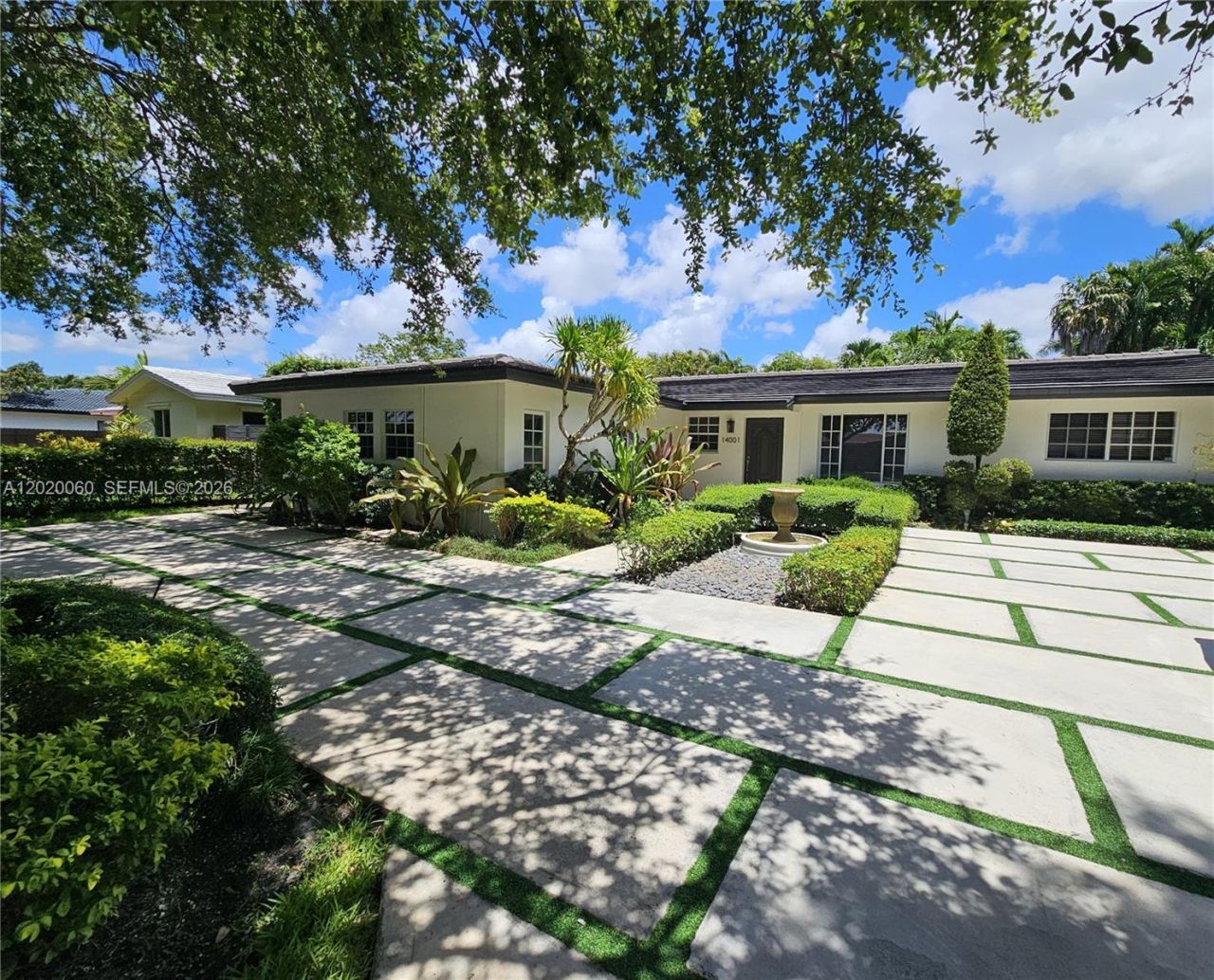 14001 Cypress Ct, Miami Lakes, FL 33014 Photo