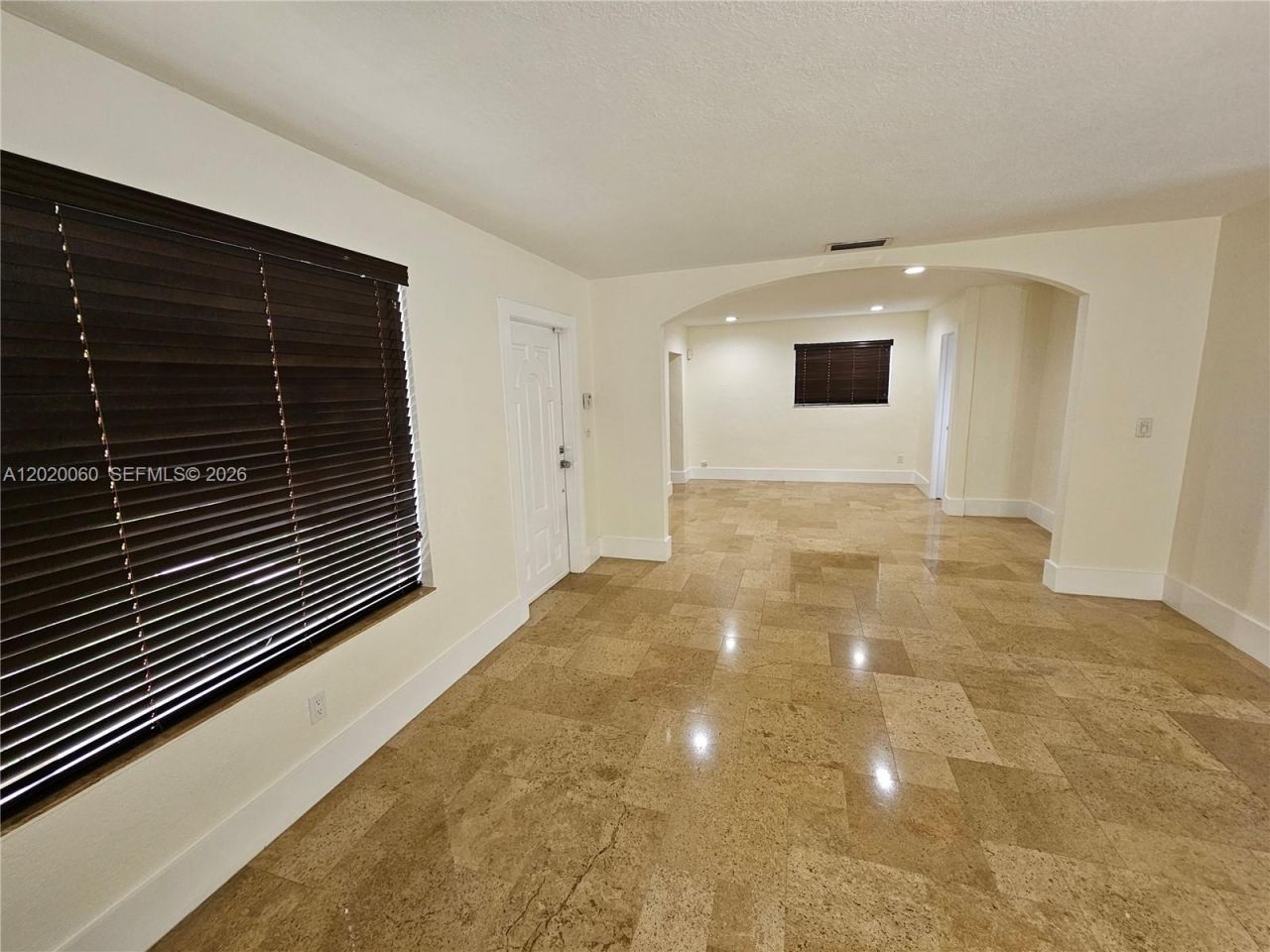 14001 Cypress Ct, Miami Lakes, FL 33014 Photo