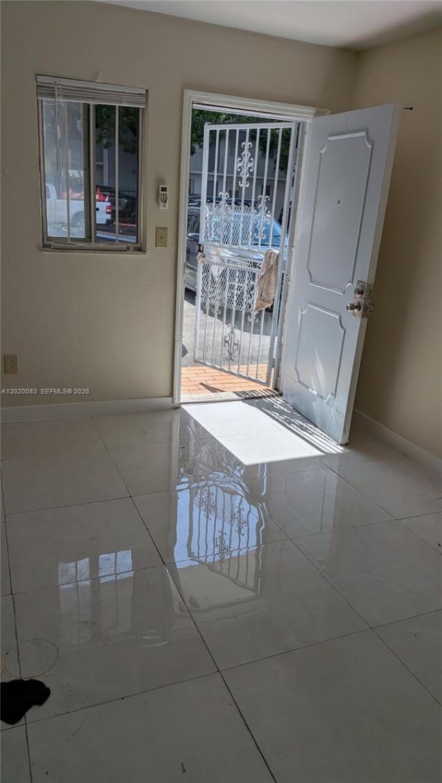 1194 NW 19th Ave, Unit 1, Miami, FL 33125 Photo