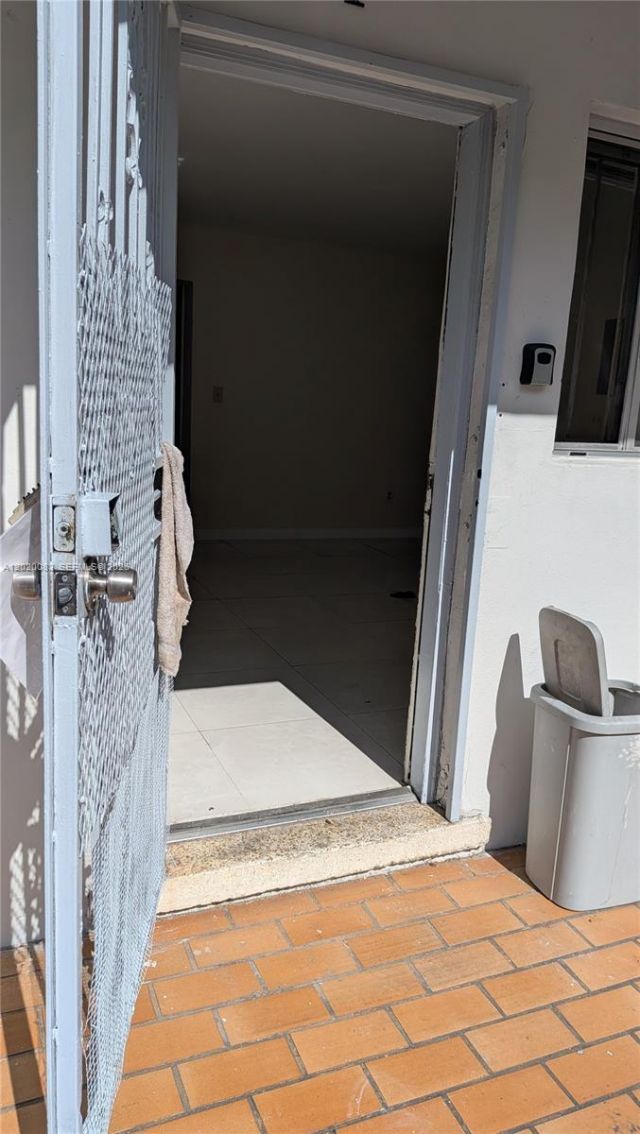 1194 NW 19th Ave, Unit 1, Miami, FL 33125 Photo