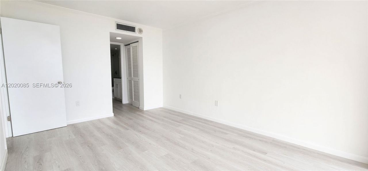 1200 NE Miami Gardens Dr , Unit 1005W, Miami, FL 33179 Photo