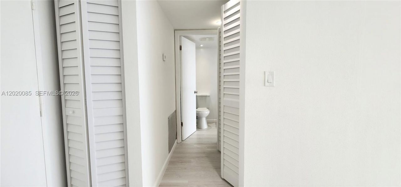 1200 NE Miami Gardens Dr , Unit 1005W, Miami, FL 33179 Photo