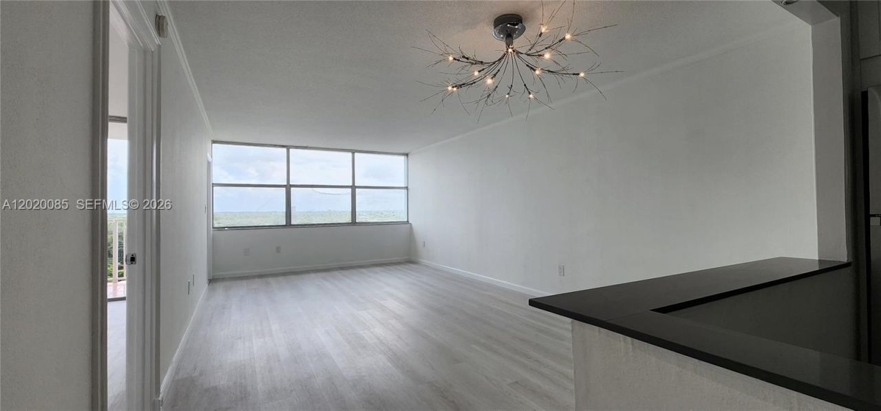 1200 NE Miami Gardens Dr , Unit 1005W, Miami, FL 33179 Photo