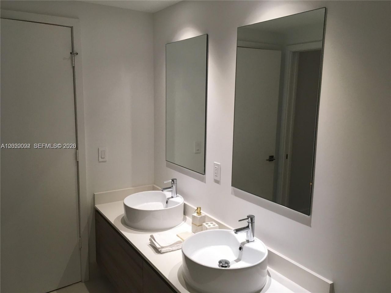121 NE 34th St , Unit 2203, Miami, FL 33137 Photo