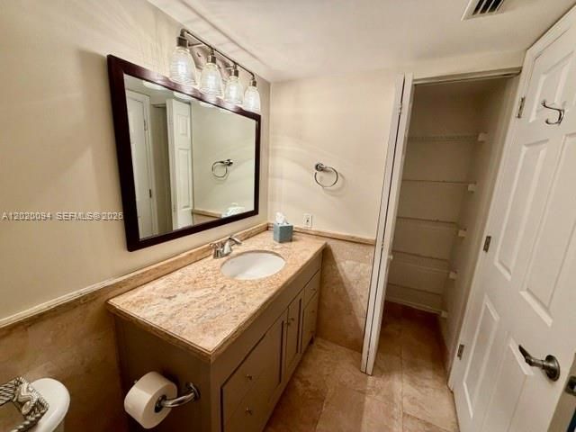 3000 Coral Way, Unit 813, Miami, FL 33145 Photo