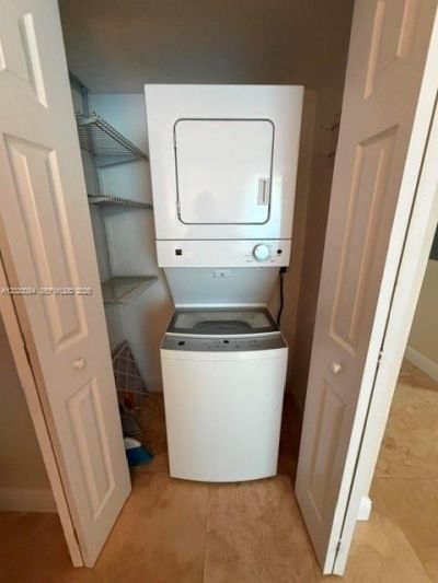 3000 Coral Way, Unit 813, Miami, FL 33145 Photo