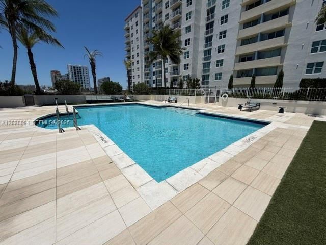 3000 Coral Way, Unit 813, Miami, FL 33145 Photo