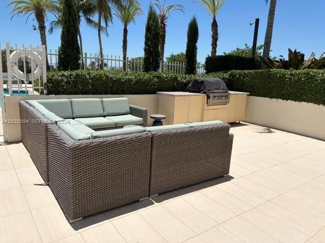 3000 Coral Way, Unit 813, Miami, FL 33145 Photo
